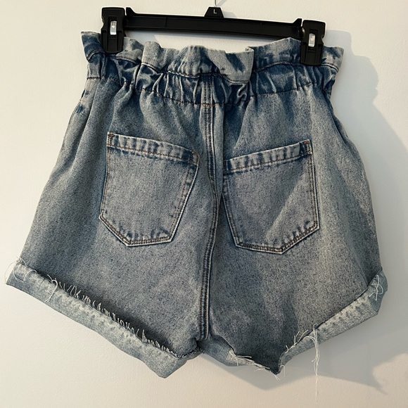 BlankNYC high Rise Jean Shorts size 27 - Picture 4 of 4